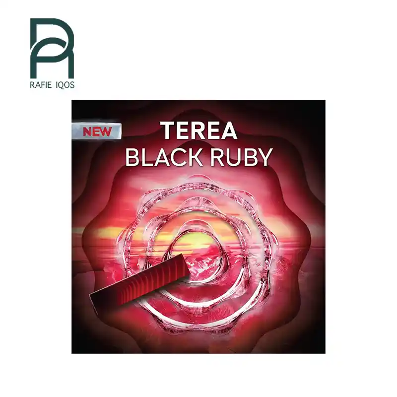 TEREA Black Ruby یکی از خاص‌ترین طعم‌های سری اندونزیایی برند تریا است. این طعم ترکیبی متعادل از تنباکوی کلاسیک و رایحه‌ی میوه‌های قرمز تیره مانند آلبالو سیاه یا تمشک قرمز دارد